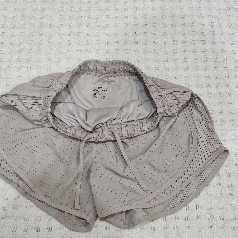 Nike Women's Tan Athletic Shorts - Picture 3 of 7